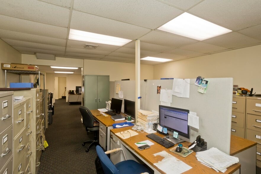 More Photos Of 62 westfield St, West Springfield Office For Sale