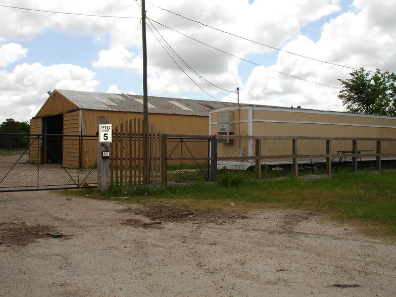 More Photos Of 4011 FM 2004, La Marque Land For Sale