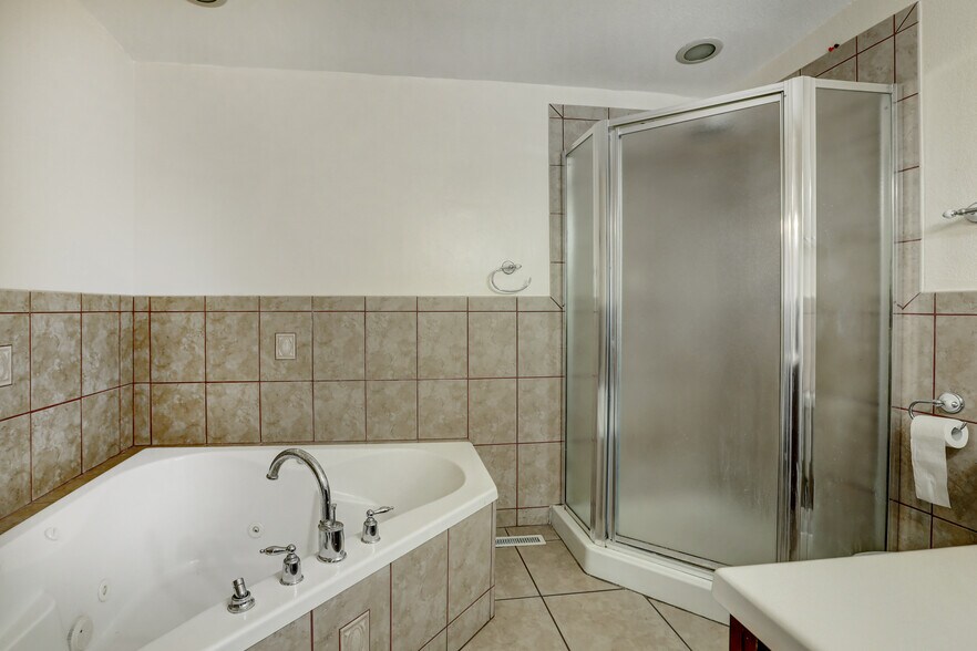 More Photos Of 5370 Carr St, Arvada Specialty For Sale