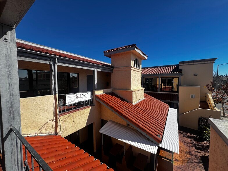 More Photos Of 201 E Grand Ave, Escondido Storefront Retail Office For Sale