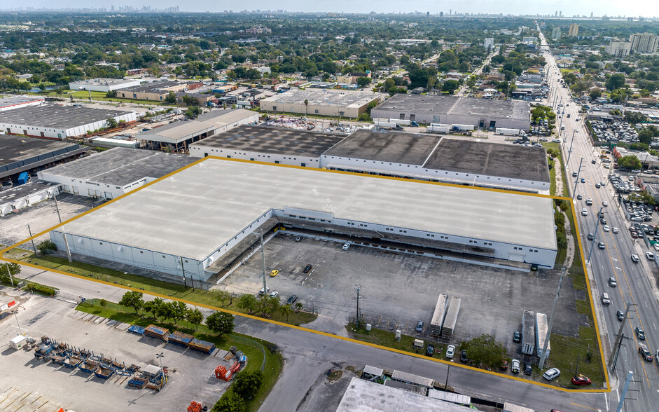 Primary Photo Of 3455 NW 54th St, Miami Warehouse For Lease