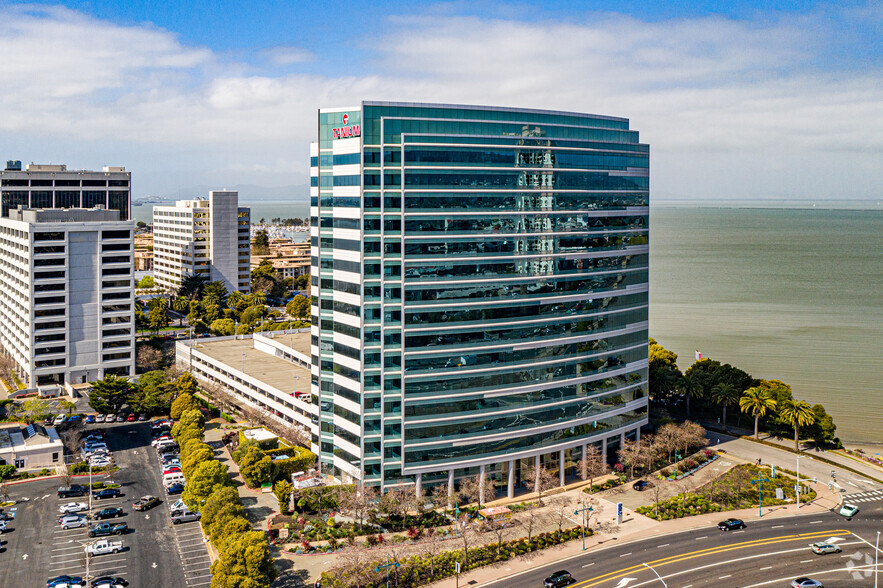 Primary Photo Of 2100 Powell St, Emeryville Office For Lease