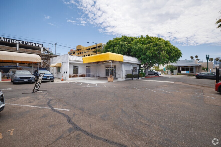 More Photos Of 1120 W Laurel St, San Diego Auto Dealership For Lease
