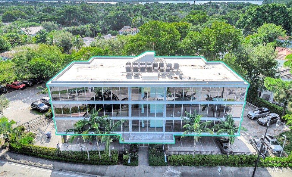 Primary Photo Of 5555 Biscayne Blvd, Miami Office For Lease