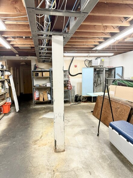 More Photos Of 908-912B Hempstead Tpke, Franklin Square Restaurant For Sale