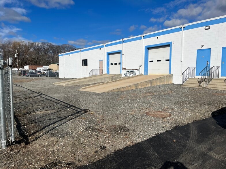 More Photos Of 51 Aster St, West Warwick Manufacturing For Sale