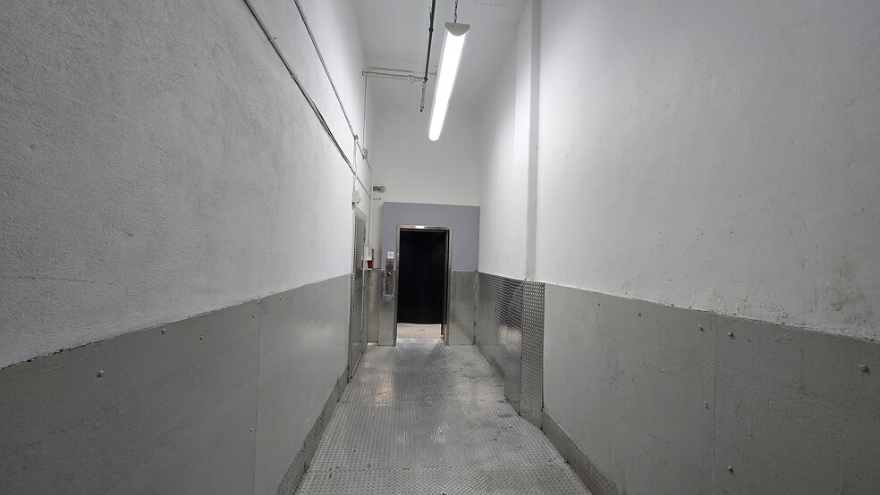 More Photos Of 49 W 24th St, New York Loft Creative Space For Sale