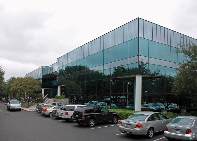 More Photos Of 9111 Jollyville Rd, Austin Office For Lease