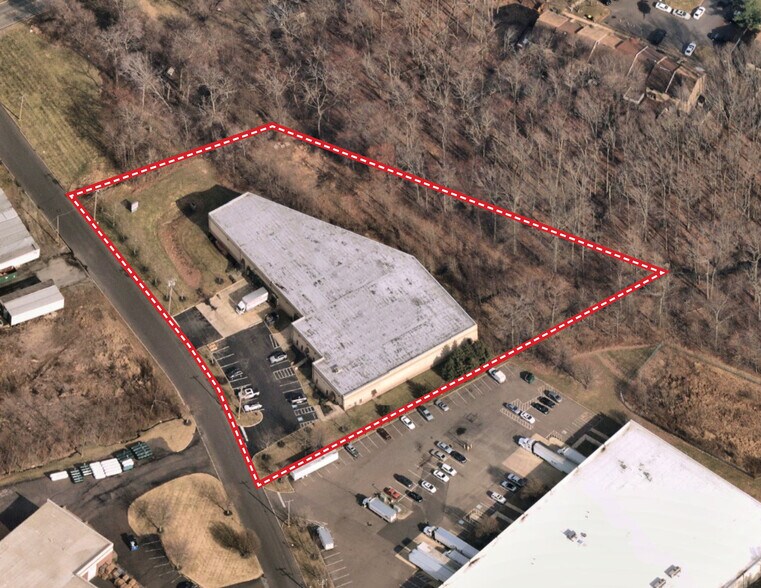 More Photos Of 1440 Wells Dr, Bensalem Distribution For Sale