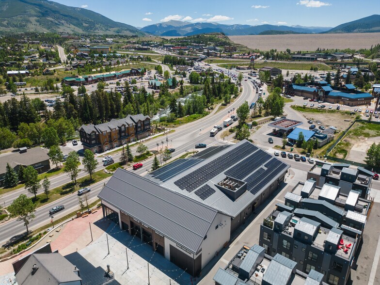 More Photos Of 325 Blue River Pky, Silverthorne Restaurant For Lease