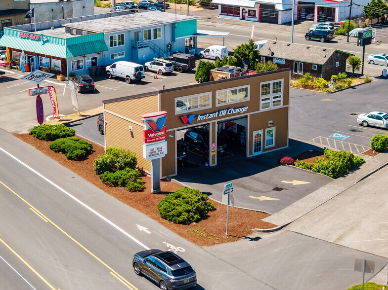 Primary Photo Of 1109 S Holladay Dr, Seaside Auto Repair For Sale