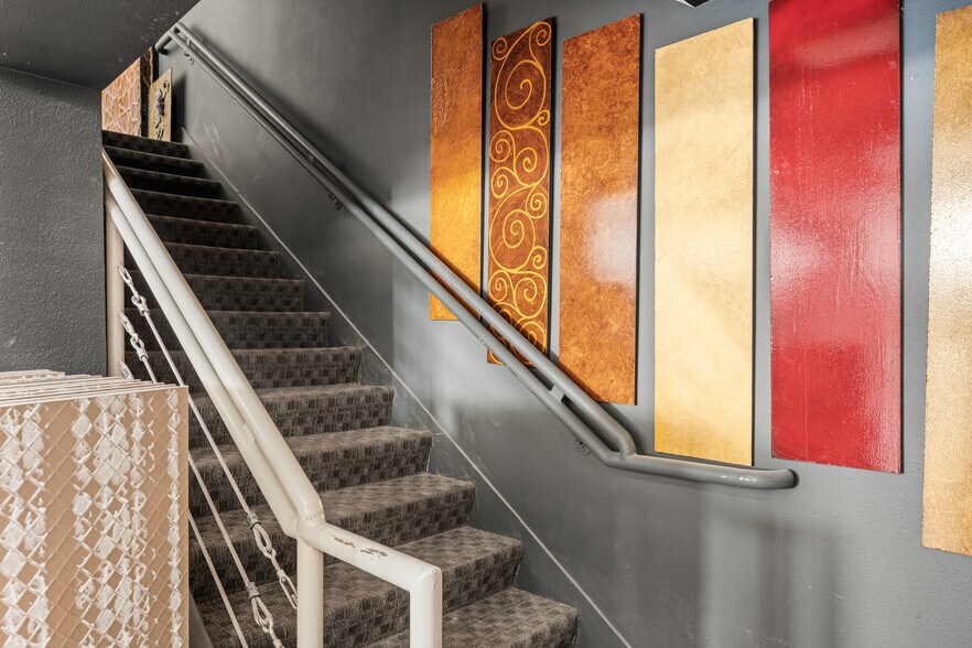 More Photos Of 1701 S State College Blvd, Anaheim Manufacturing For Sale