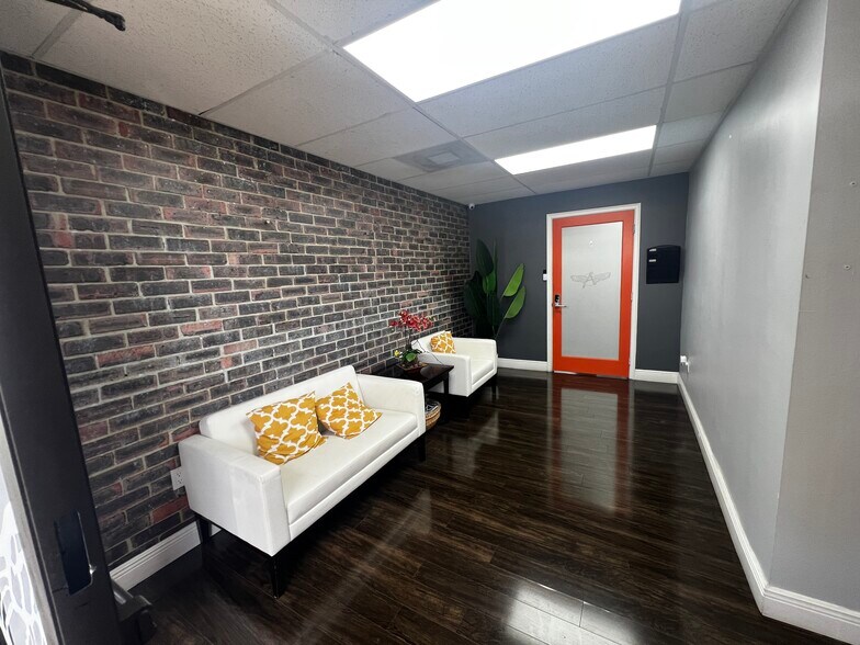 More Photos Of 13500 SW 88th St, Miami Medical For Sale