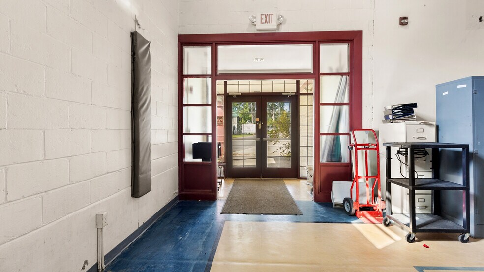 More Photos Of 50 Mayo St, Dover-Foxcroft Schools For Sale