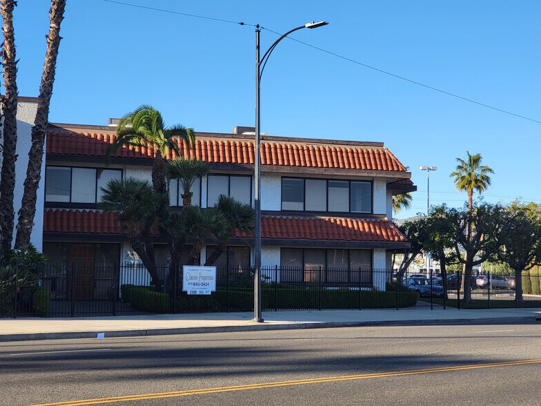 More Photos Of 1819 W Olive Ave, Burbank Office For Lease