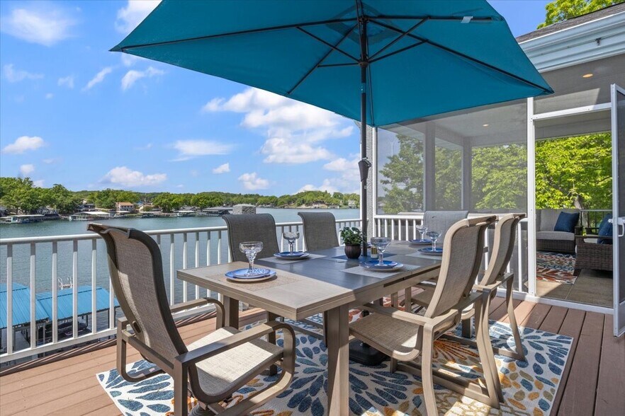 More Photos Of 415 Gardenia Cir, Sunrise Beach Hospitality For Sale