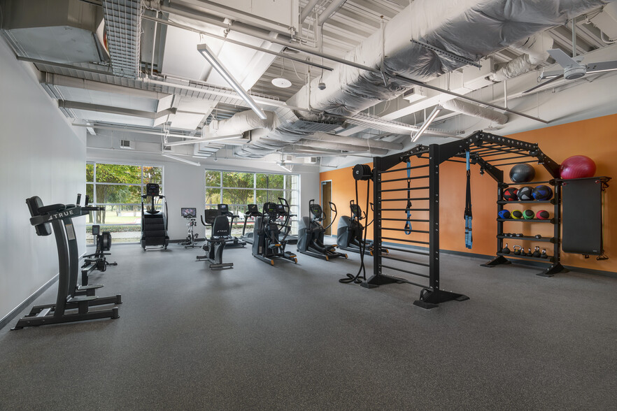 More Photos Of 5501 Headquarters Dr, Plano Office For Lease