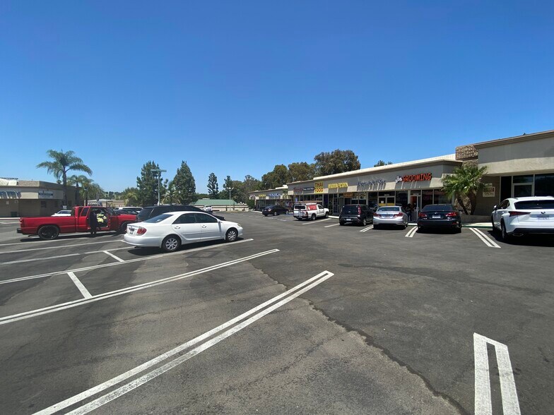 More Photos Of 28360-28390 S Western Ave, Rancho Palos Verdes General Retail For Lease
