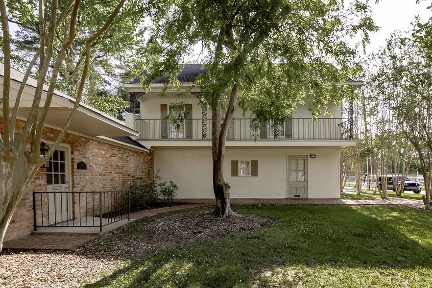More Photos Of 673 E Airport Ave, Baton Rouge Office Residential For Sale