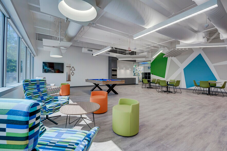 More Photos Of 3800 Lewiston St, Aurora Office For Lease