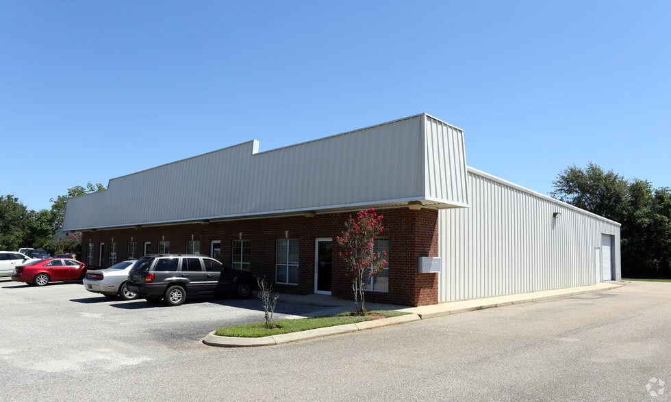 More Photos Of 26064 Capitol Dr, Daphne Flex For Lease