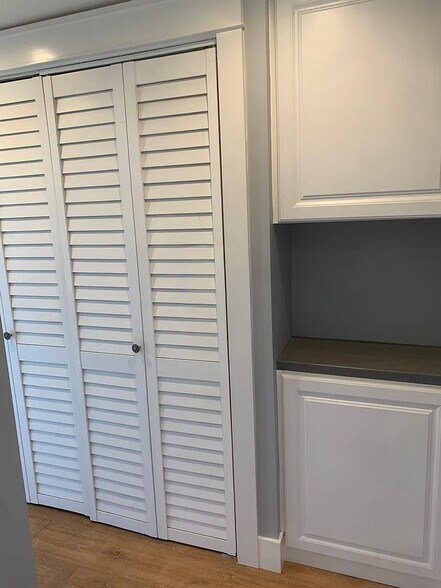 More Photos Of 1534 Manhattan Beach Blvd, Manhattan Beach Apartments For Sale