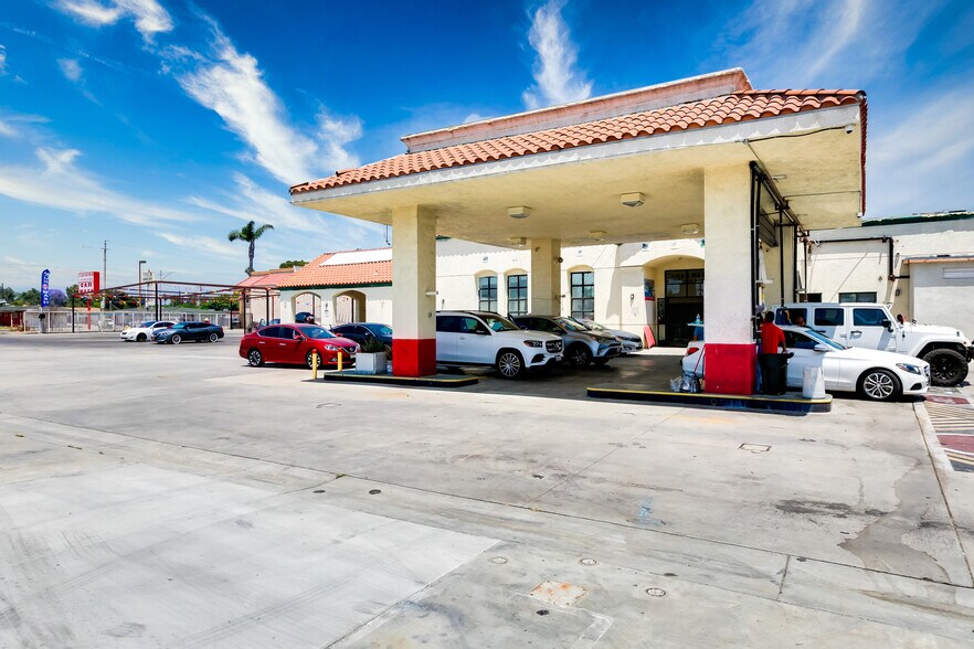 More Photos Of 445 W Foothill Blvd, Rialto Carwash For Sale