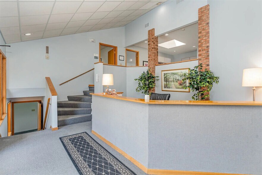 More Photos Of 11231 Cornell Park Dr, Cincinnati Office For Lease