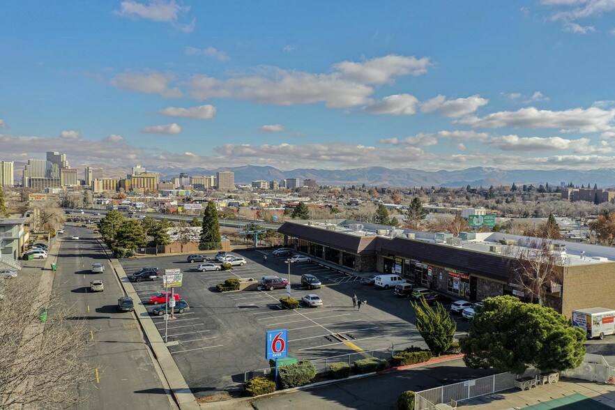 More Photos Of 1350 Stardust St, Reno Medical For Lease