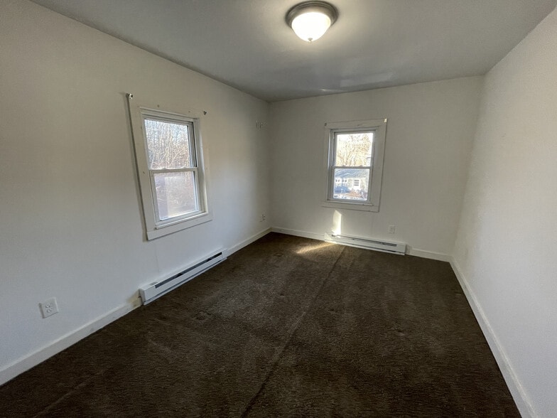 More Photos Of 13 US Highway 206 S, Sandyston Storefront Retail Residential For Sale