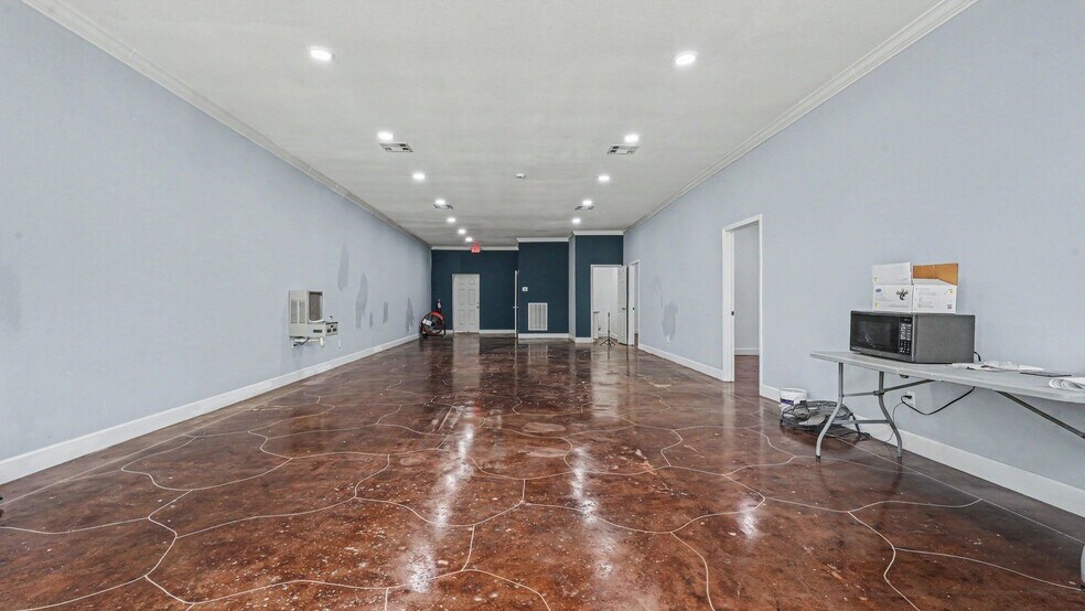 More Photos Of 619 Jackson, Pasadena Storefront Retail Office For Sale