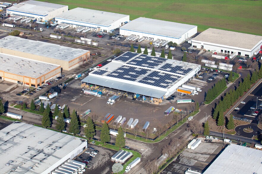More Photos Of 4547 Frontier Way, Stockton Industrial For Sale