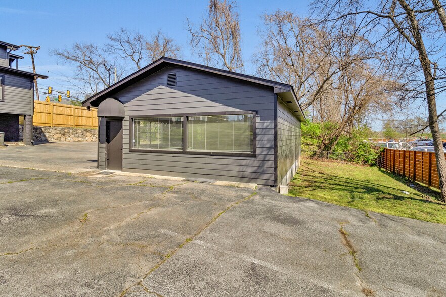 More Photos Of 131 Donelson Pike, Nashville Loft Creative Space For Sale