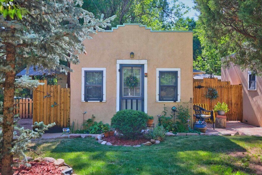 More Photos Of 102 Holly St, Colorado Springs Apartments For Sale