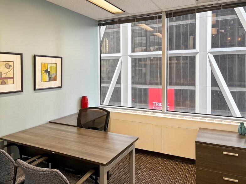 More Photos Of 2 Bloor St W, Toronto Coworking Space