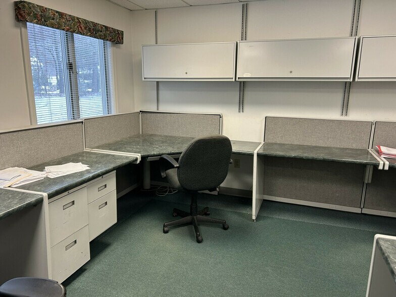 More Photos Of 475 School St, Marshfield Medical For Lease