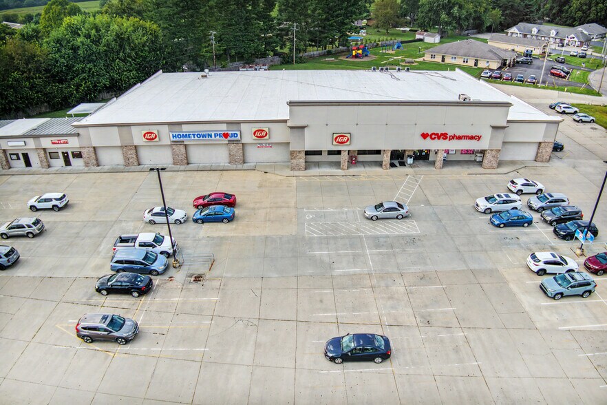 More Photos Of 3733-3765 Hamilton Cleves Rd, Hamilton General Retail For Lease