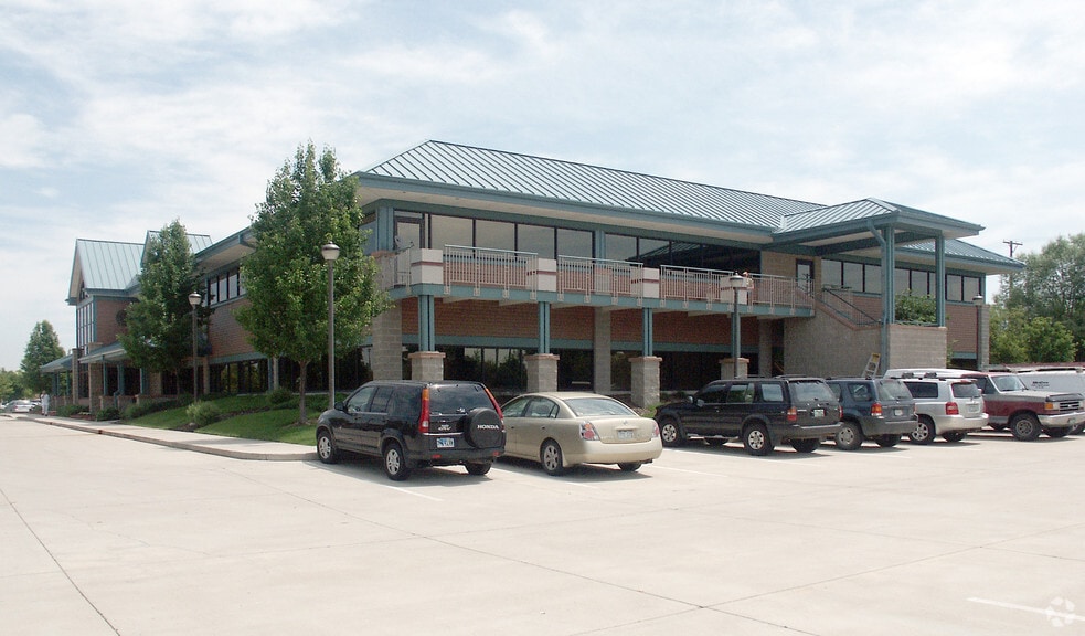 More Photos Of 2101 Ken Pratt Blvd, Longmont Office For Lease