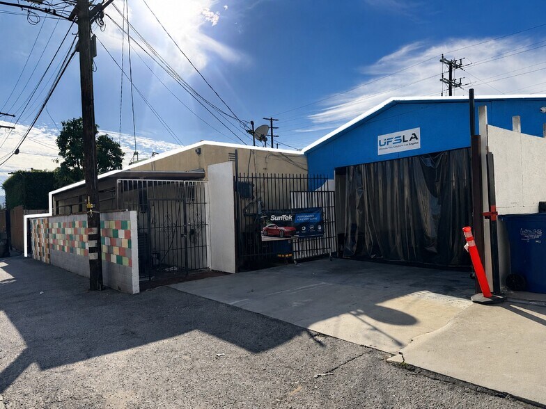 More Photos Of 5114 Vineland Ave, North Hollywood Storefront Retail Residential For Sale