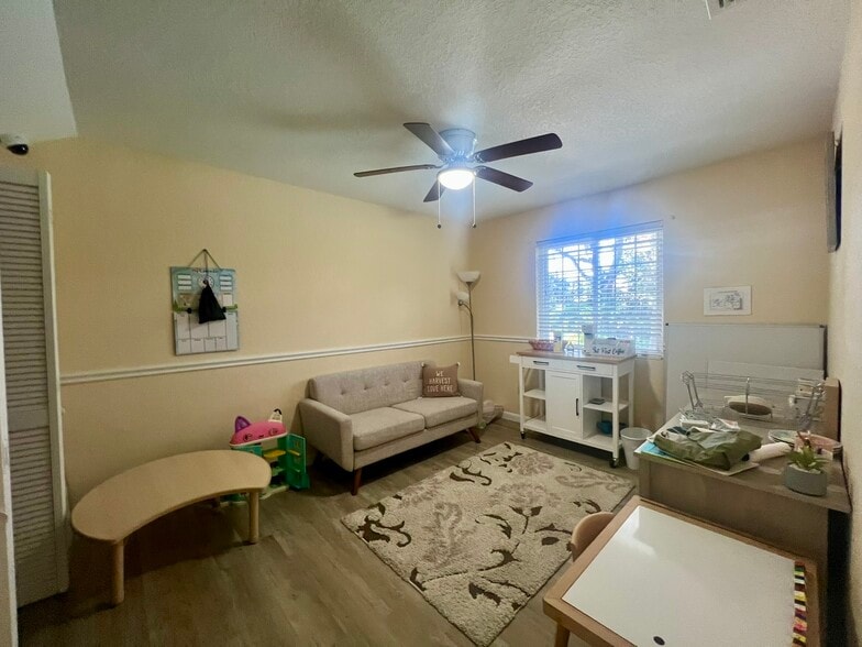 More Photos Of 2455 Ark Academy Ct, Sanford Office For Sale