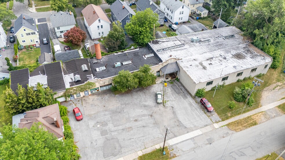 More Photos Of 1024 Garson Ave, Rochester Light Manufacturing For Sale