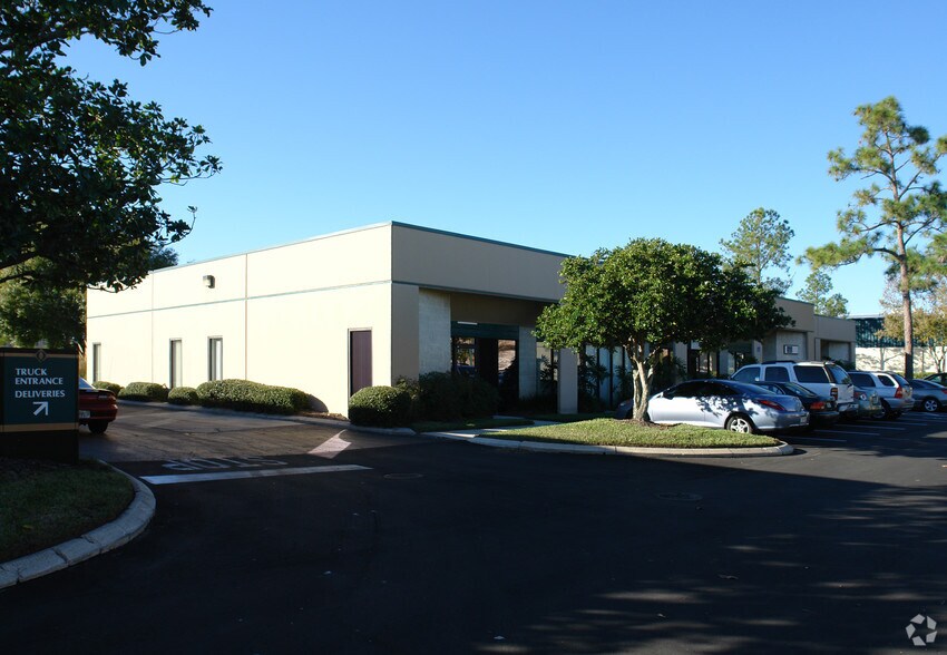 More Photos Of 4303 Vineland Rd, Orlando Unknown For Lease