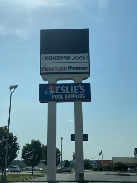 More Photos Of 4105-4139 N Cloverleaf Dr, Saint Peters Unknown For Lease