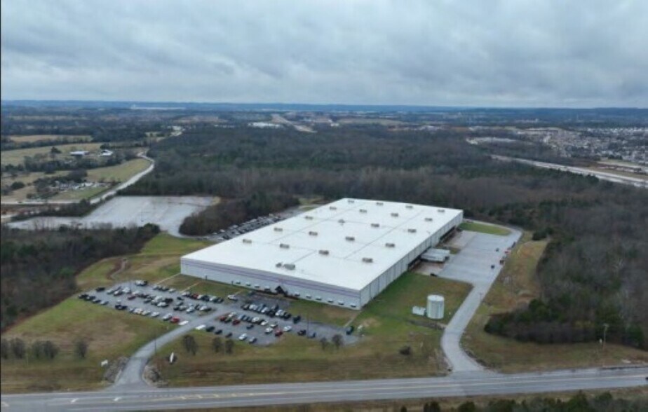 More Photos Of 4637 Port Royal Rd, Spring Hill Distribution For Sale
