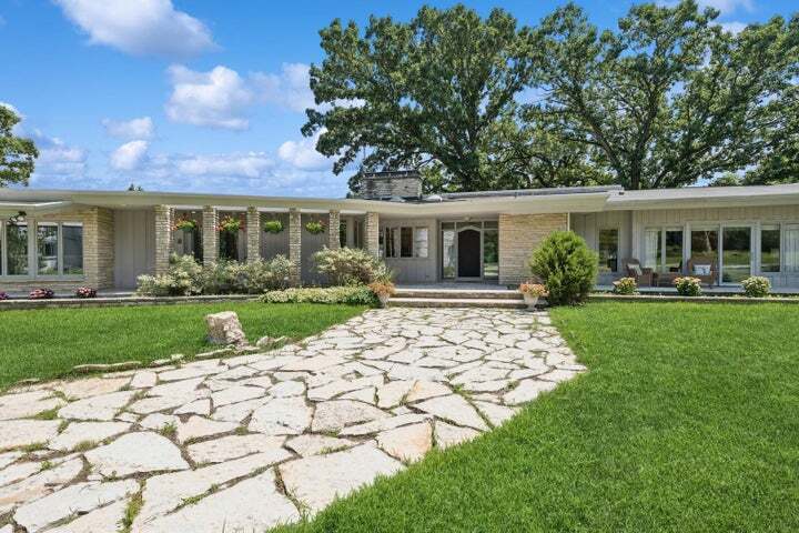 More Photos Of W1800 County Road B, Genoa City Specialty For Sale