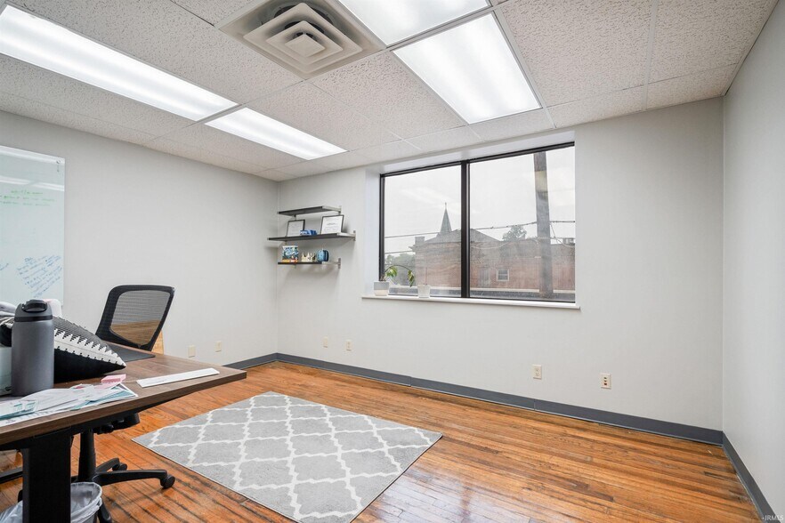 More Photos Of 210 W Walnut St, Kokomo Office For Sale