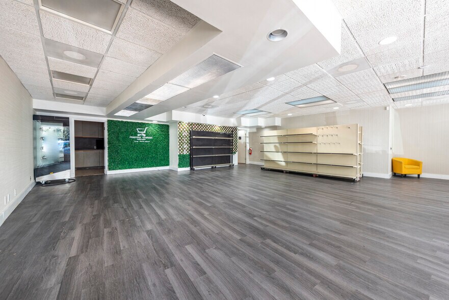 More Photos Of 3425 Galt Ocean Dr, Fort Lauderdale Storefront Retail Office For Lease