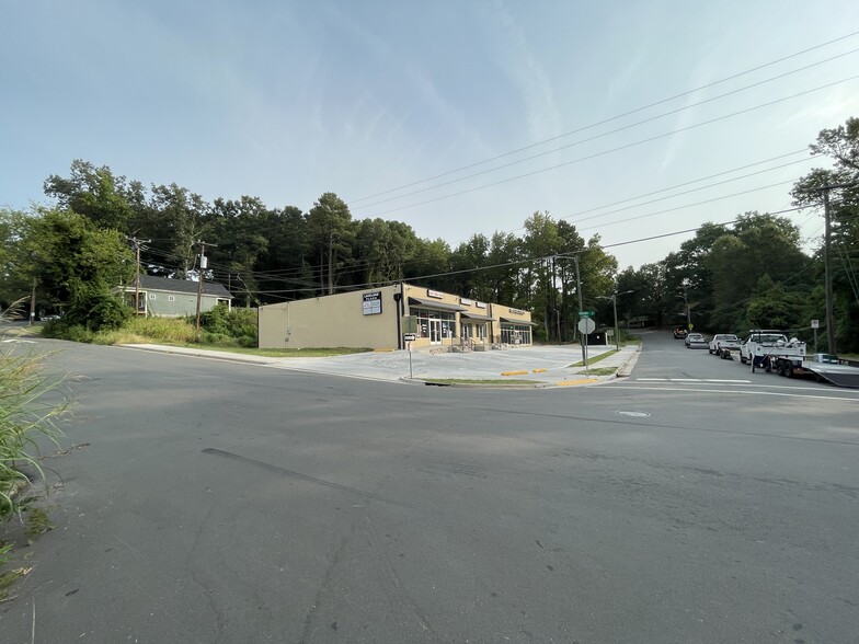 More Photos Of 612 Lakeland St, Durham Storefront Retail Office For Lease