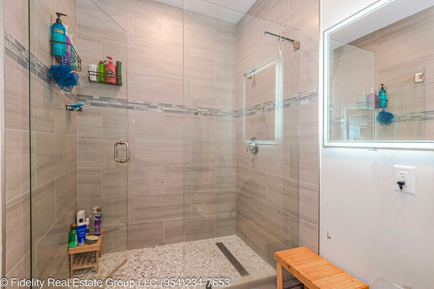 More Photos Of 3651 NW 120th Ave, Coral Springs Warehouse For Lease