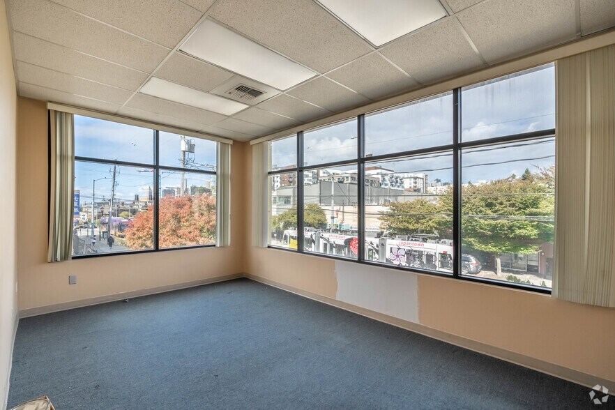 More Photos Of 1207 S Jackson St, Seattle Freestanding For Sale